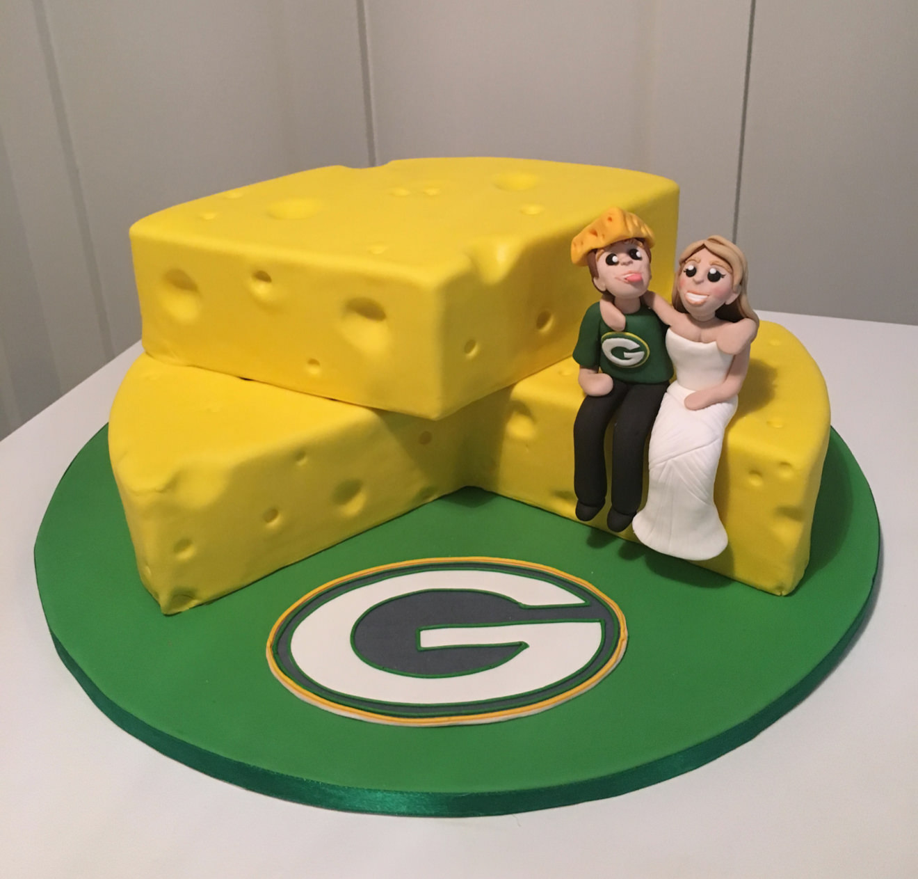 Green Bay Packers Cheesehead Cake