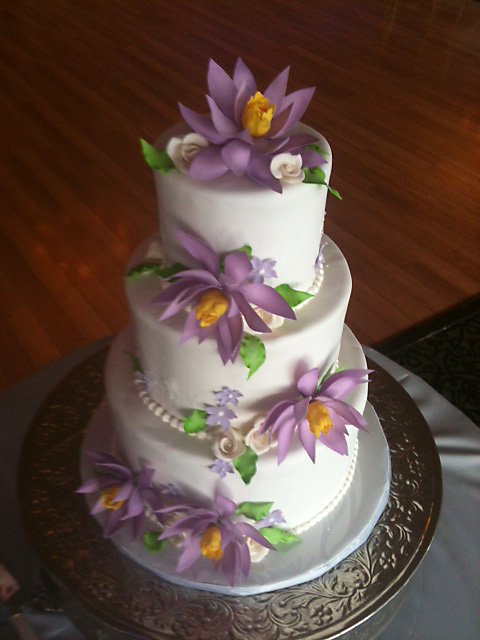 Lotus Wedding Cake