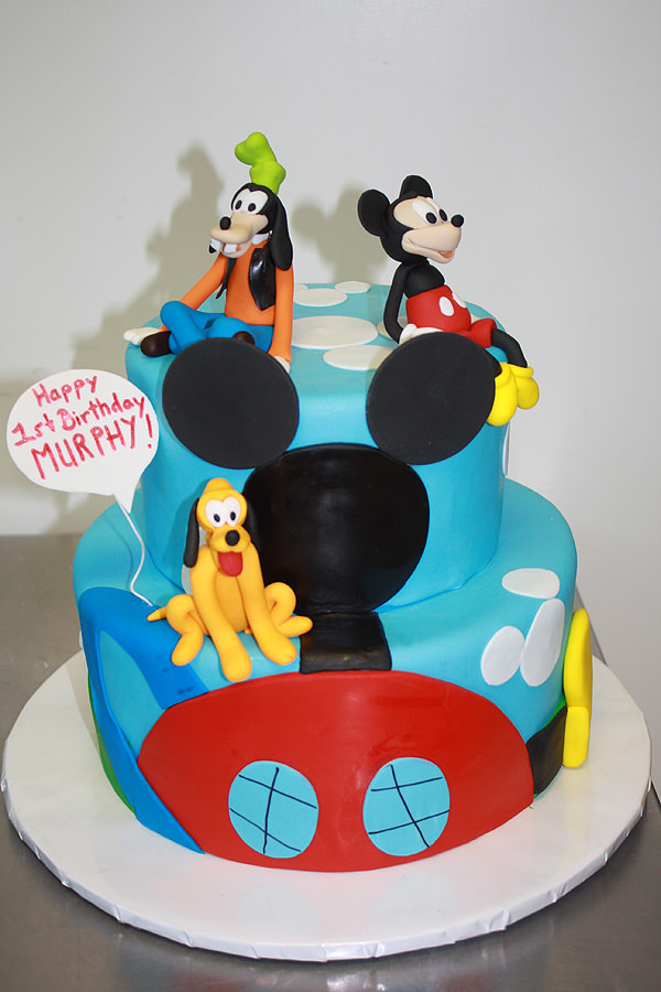 Mickey Mouse Clubhouse Cake